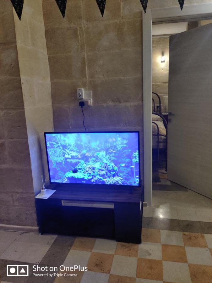 Semi-basement, Cosy Interconnected To Our A Traditional Maltese Townhouse Apartment *